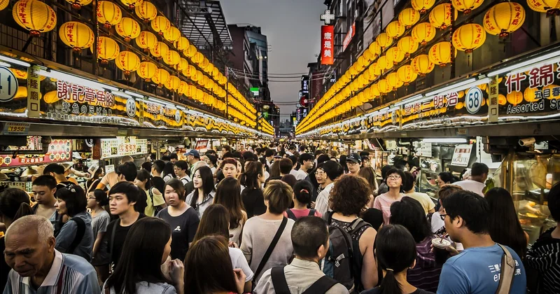 Bamdokkaebi, le marché de nuit qui se déplace